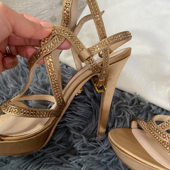 Versace heels with Swarovski crystals - Picture 4 of 15